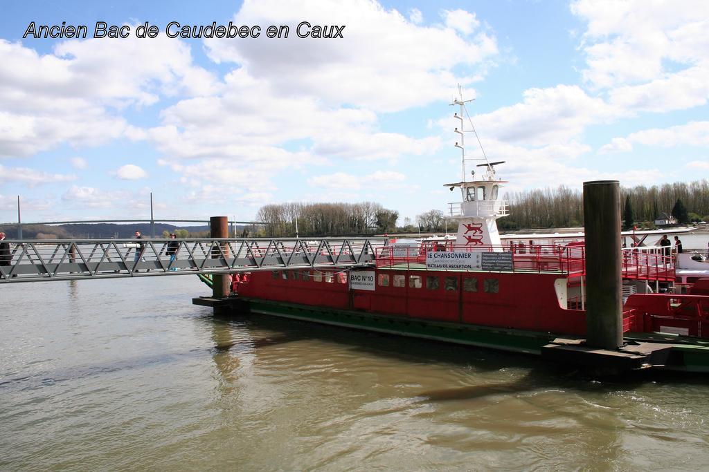 Les Hellebores Caudebec-en-Caux Exterior foto